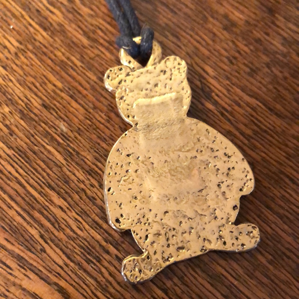 Necklaces - Picture 3 of 6